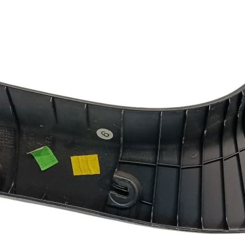 Acabamento Direito Tampa Traseira Honda Hrv Touring 1.5 2020