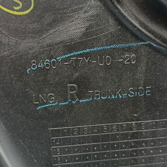 Forro Lateral Traseiro Direito Honda Hrv Touring 1.5 2020