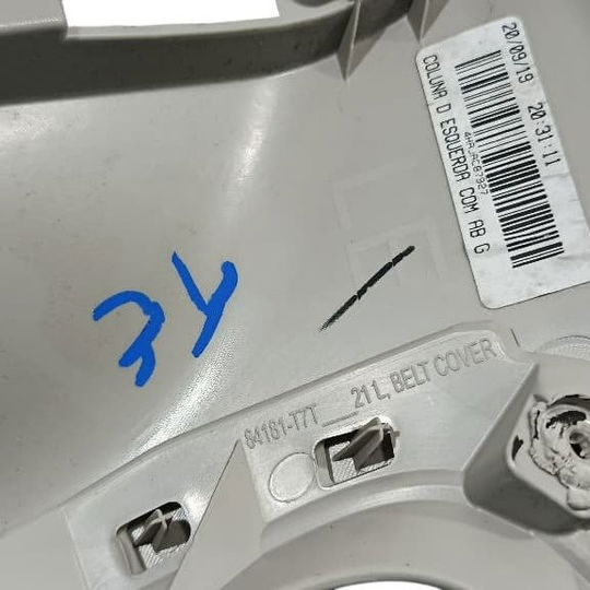 Acabamento Coluna Traseira Esq. Honda Hrv Touring 1.5 2020 Bege