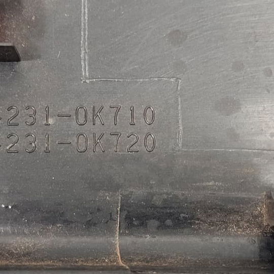 Botão Vidro Elétrico Dianteiro Direito Toyota Sw4 Gr 2024