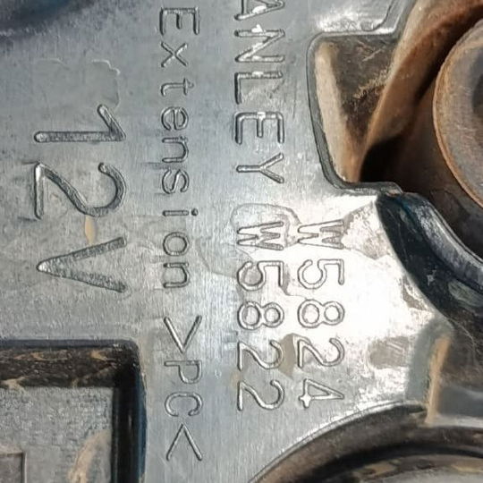 Lanterna Traseira Direita Toyota Sw4 Gr 2024 Direito/passageiro Vermelho