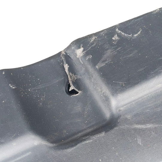 Spoiler Lado Direito Range Rover Defender 2020 (detalhe) Preto