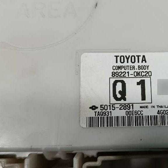 Caixa Fusiveis Toyota Sw4 Gr 2024