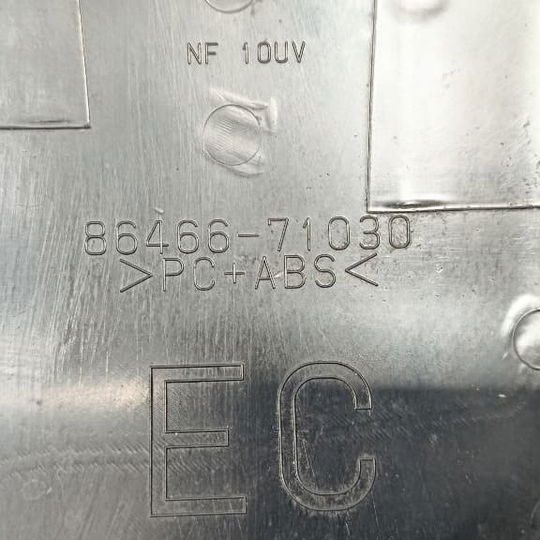 Acabamento Câmera Parabrisa Toyota Sw4 Gr 2024 - Preto - Lisa