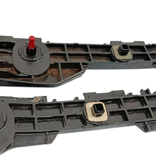 Kit Guias Parachoque Traseiro Toyota Sw4 Gr 2024