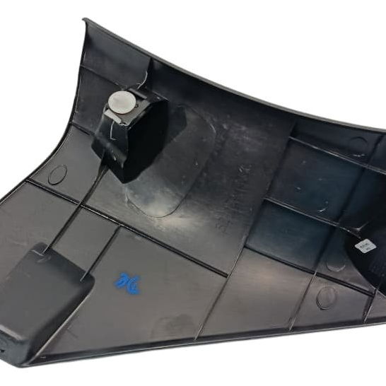 Moldura Acabamento Carpete Diant Esquerdo Toyota Sw4 Gr 2024 Preto