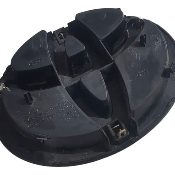 Emblema Parachoque Dianteiro Rav 4 2013 Prateado