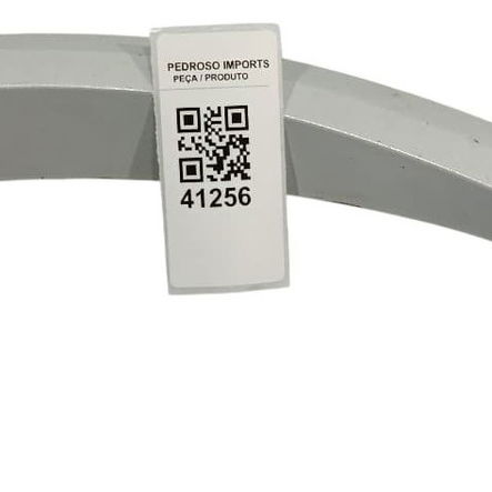 Moldura Friso Paralama Traseiro Esquerdo Toyota Sw4 Gr 2024 Branco