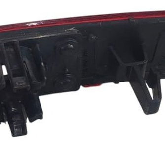 Refletor Parachoque Traseiro L/dir Vw Taos Highline 2023 Vermelho