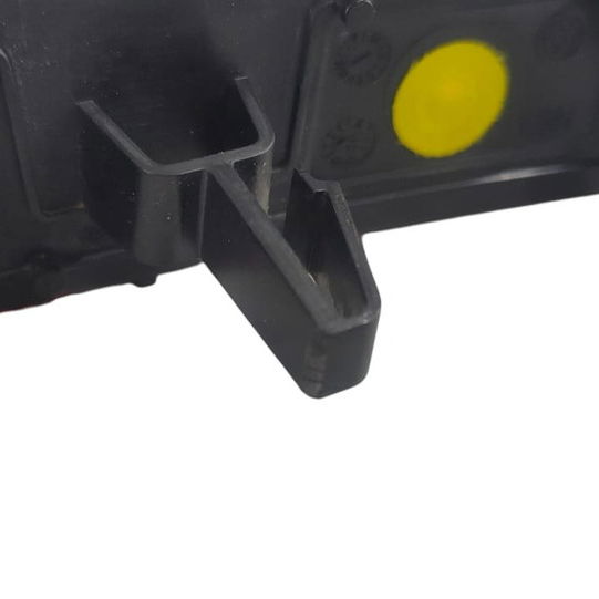 Refletor Parachoque Traseiro L/dir Vw Taos Highline 2023 Vermelho