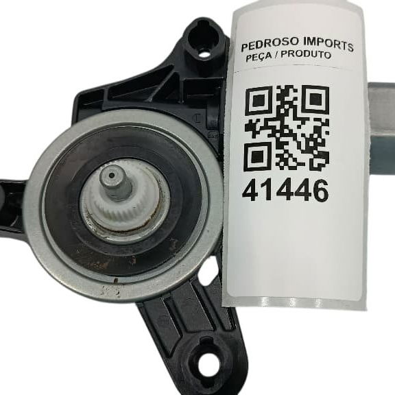 Motor Vidro Elétrico Porta Tras. Dir.  Mercedes Glb 200 2021