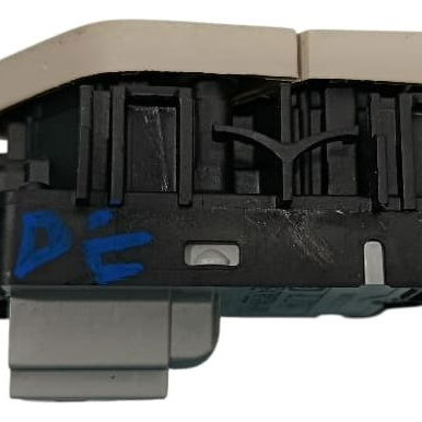 Botão Trava E Destrava Porta Diant Esq Mercedes Glb 200 2021