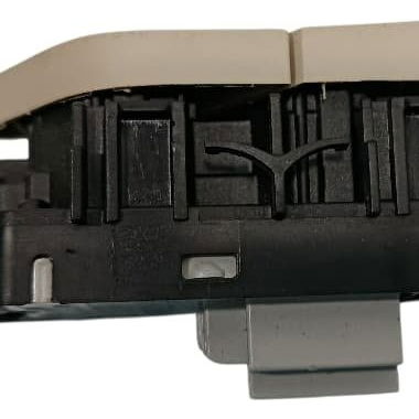 Botão Trava E Destrava Porta Diant Esq Mercedes Glb 200 2021