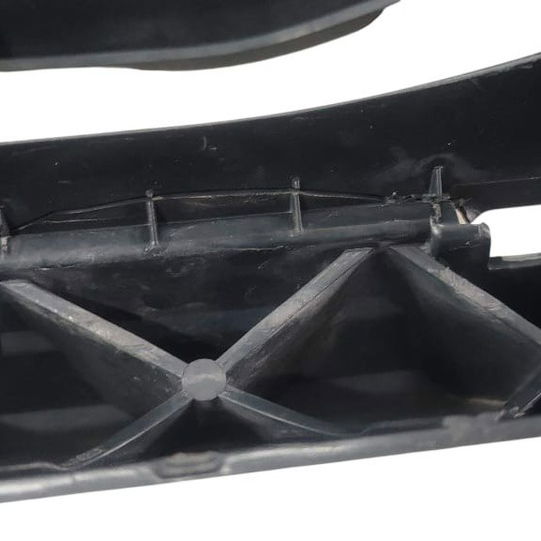 Grade Inferior Audi Q3 2019 (detalhe) Preto Fosco