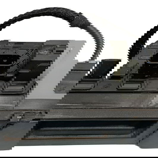 Camera Traseira Com Botão Tampa Tras. Mercedes Glb 200 2021