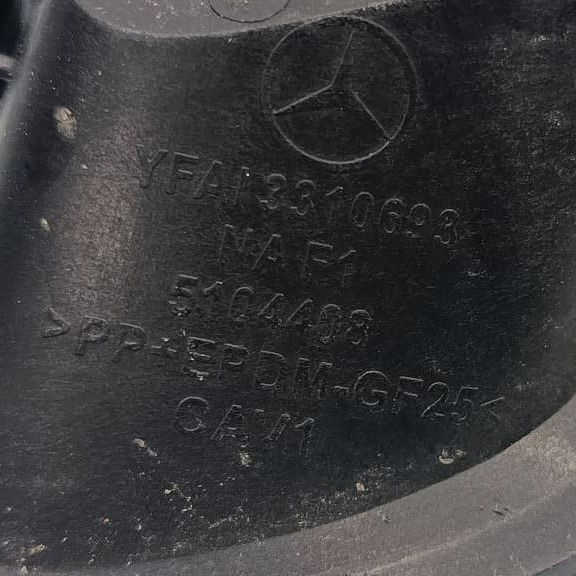 Grade Meio Painel Saida Ar Mercedes Glb 200 2021