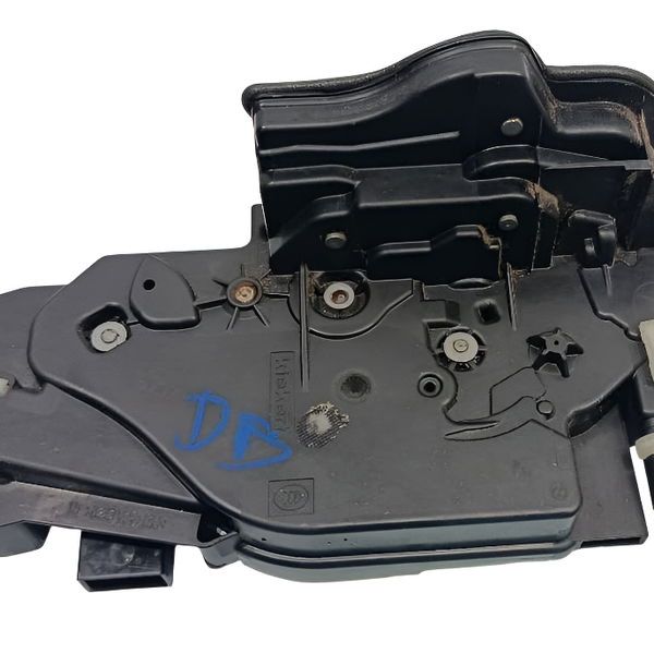 Fechadura Porta Dianteira Direita Mercedes Glb 200 2021