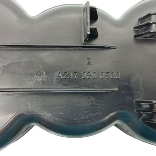 Porta Copos Terceira Fileira Bancos Mercedes Glb 200 2021 Preto