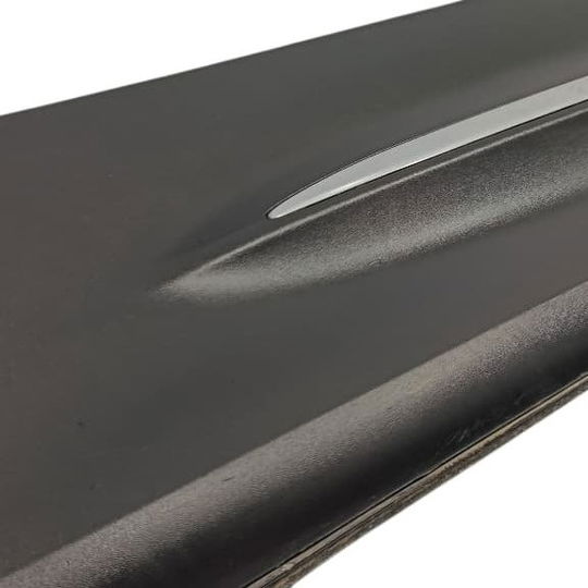 Borrachão Porta Traseira Direita Mercedes Glb 200 2021 Preto