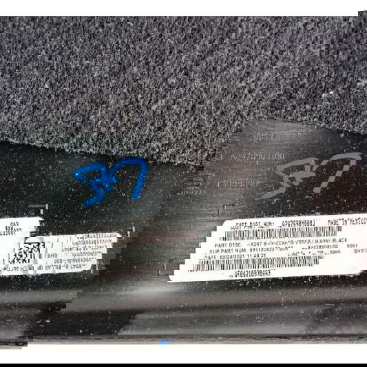 Acabamento Coluna Esquerda Mercedes Glb 200 2021