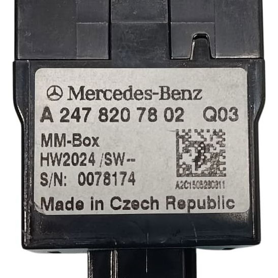 Entrada Tipo C Console Mercedes Glb 200 1.3 2021