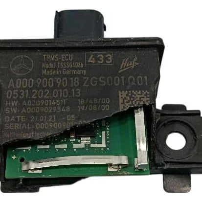 Módulo Controle Mercedes Glb 200 1.3 2021 (carcaça Quebrada)