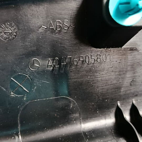 Acabamento Soleira Porta Malas Mercedes Glb 200 1.3 2021 Preto