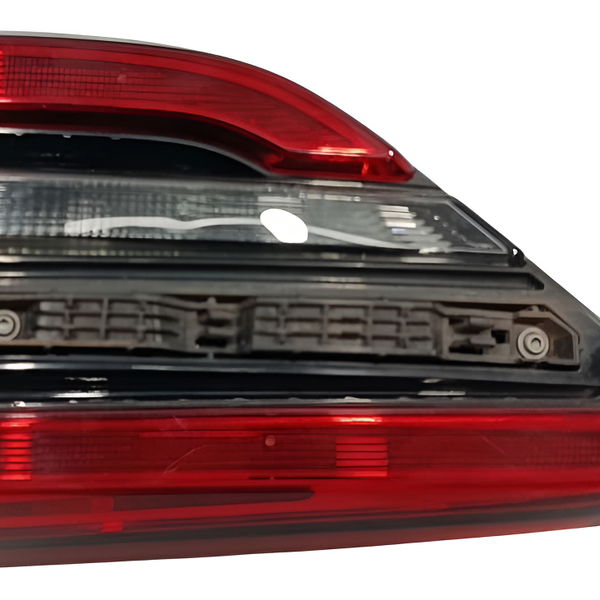 Lanterna Direita Chery Tiggo 5x 2020 - Direito/passageiro - Vermelho