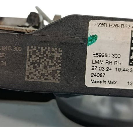 Maçaneta Externa Traseira Direita Ford Maverick 2024 - Branco - Traseira