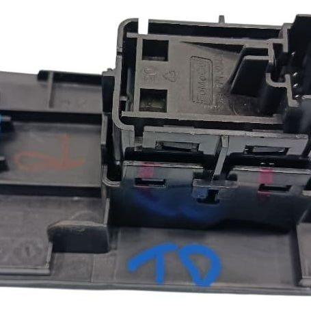 Botão Vidro Elétrico Traseiro Direito Ford Maverick 2024