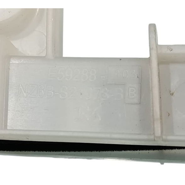 Guia Vidro Traseira Direita Ford Maverick 2024 Branco