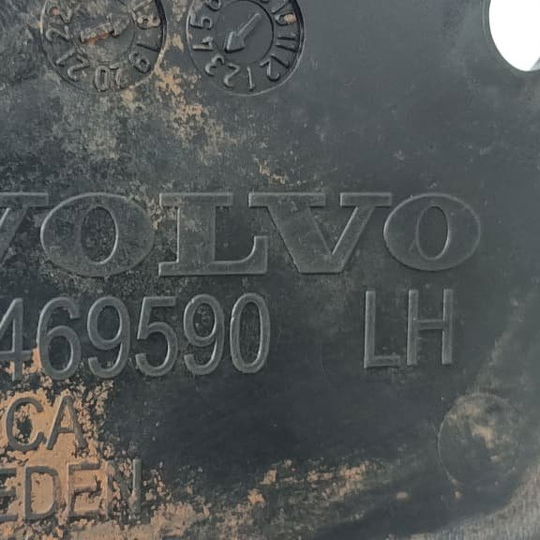 Friso Moldura Paralama Traseiro Esquerdo Volvo Xc40 2.0 2018