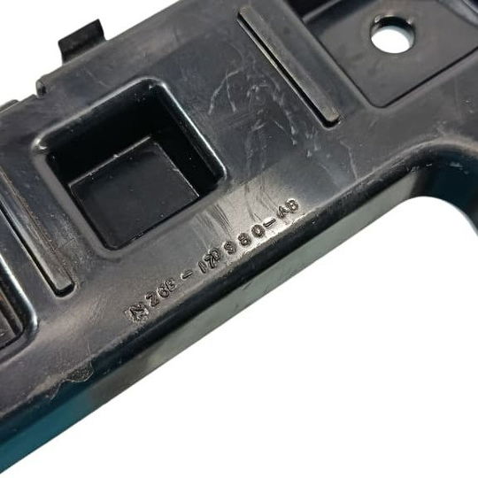 Guia Tras. Dir. Parachoque Ford Maverick 2024