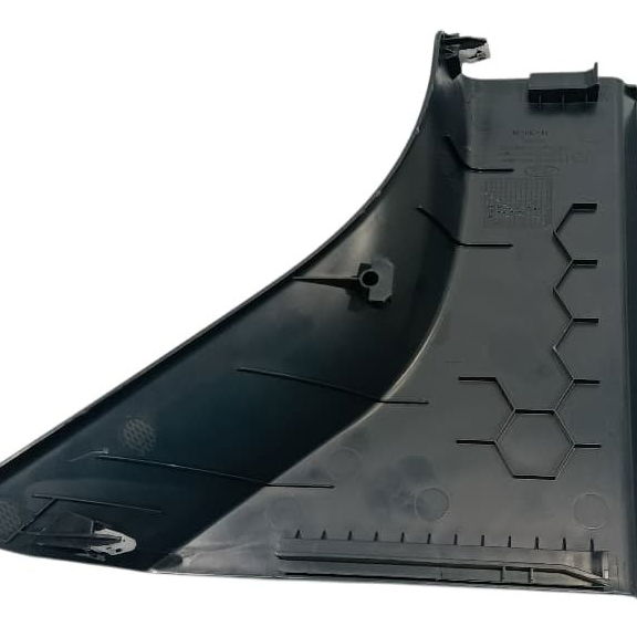 Acabamento Banco Traseiro Direito Ford Maverick 2024 Preto