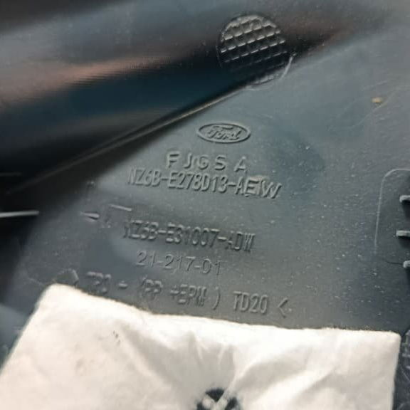 Acabamento Interno Esquerdo Traseiro Ford Maverick 2024 - Preto