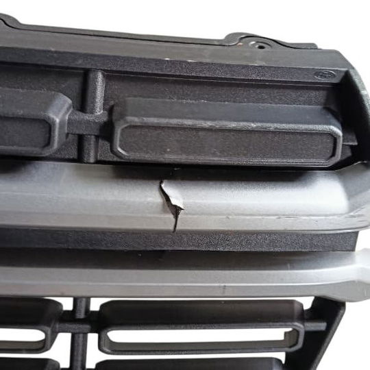 Grade Frontal Completa Com Detalhes Ford Maverick 2024 Preto Fosco