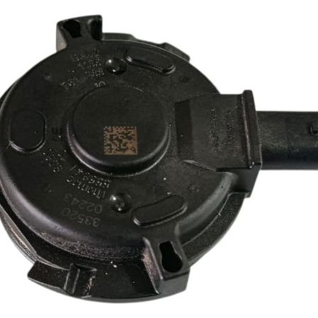 Sensor  Eletromagnético Tampa Válvula Bmw 320i M Sport 2022 Preto