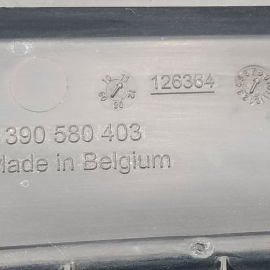 Capa Braço Limpador  Volkswagen Touareg Esquerdo