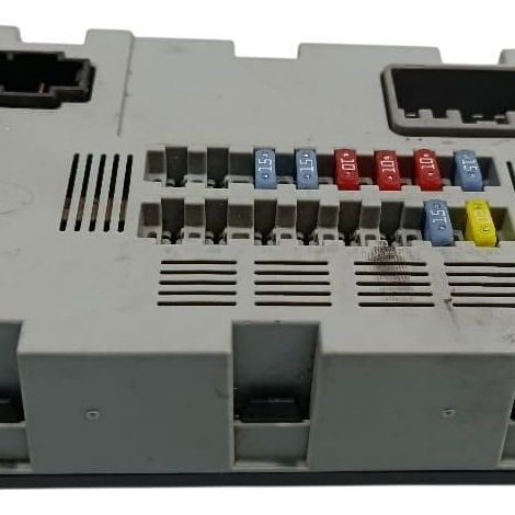 Caixa Fusivel Land Rover Evoque 2018