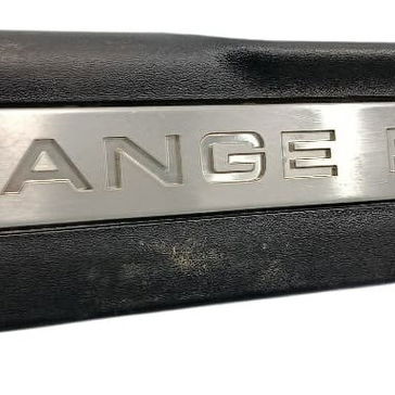 Soleira Porta Esquerda Land Rover Evoque 2018 Preto