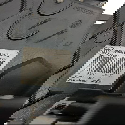 Fechadura Porta Traseira Esquerda Land Rover Evoque 2018