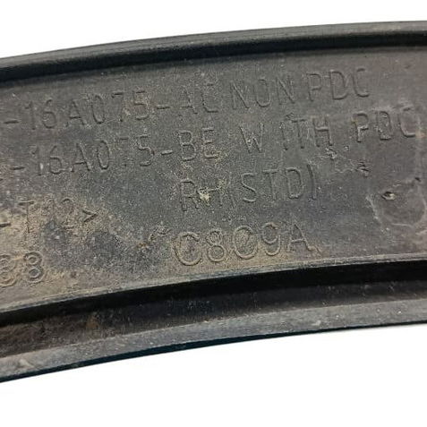 Aplique Paralama Dianteira Direita Land Rover Evoque 2018 - Preto