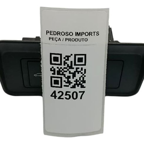 Botão Abertura Tampa Tras /regulagem Luz Painel Evoque 2018 Preto