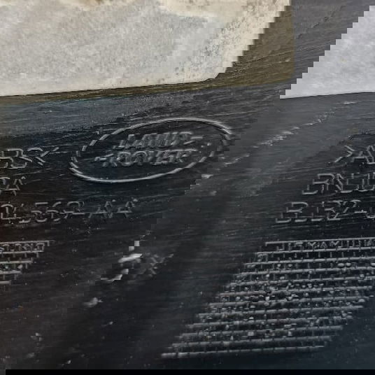 Moldura Console Central Saida Ar Land Rover Evoque 2018