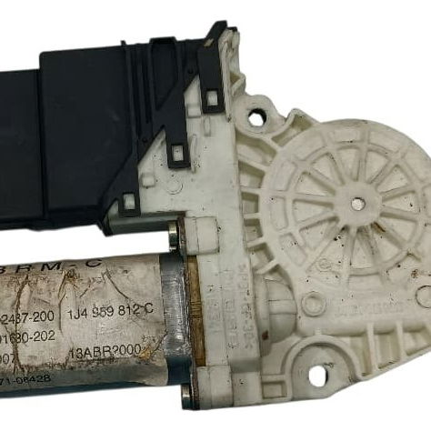 Motor Vidro Traseiro Direito Vw Golf 2000