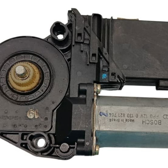 Motor Vidro Dianteiro Direito Vw Golf, Bora