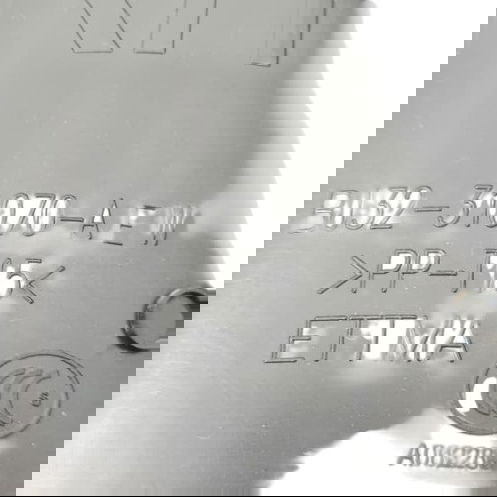 Soleira Banco Traseiro Direito Land Rover Evoque 2018 Preto