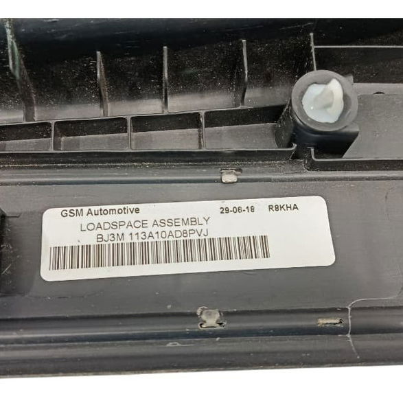 Soleira Porta Malas Land Rover Evoque 2018 Preto