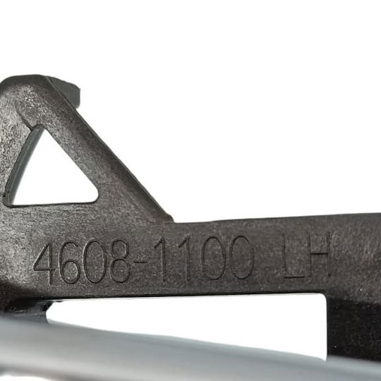 Maçaneta Externa Traseira Esquerda Chevrolet Equinox 2018 Branco Traseira