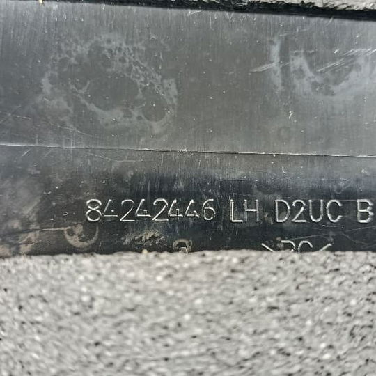 Moldura Black Piano Porta Diant. Esq. Chevrolet Equinox 2018 Preto